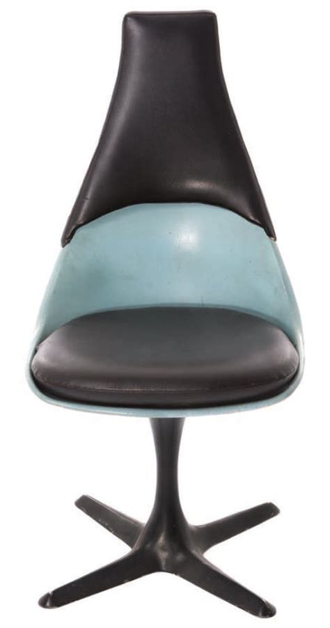 It airs in canada on space and streams on cravetv. Star Trek Prop, Costume & Auction Authority: Star Trek ...