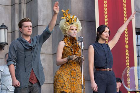 ‘the hunger games the exhibition to tour us mobile game in development