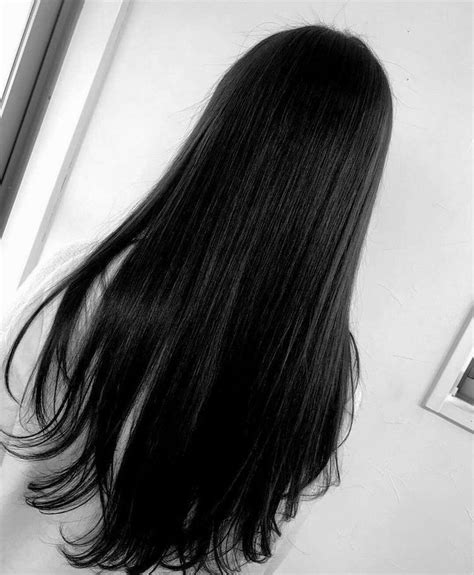 pin by guadalupe 832 902 4663 on black hair straight black hair black hair aesthetic long