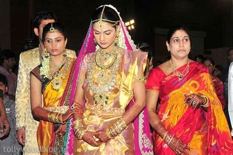 The big fat tollywood wedding took place in hyderabad. Wedding Pictures Wedding Photos: Allu Arjun Wedding Photos