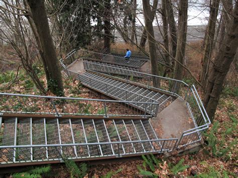 Sometimes the dimensions of risers and going of treads vary in a flight of stairs. 2014 Stairways Walk at Eagle Landing Park | WABI Burien