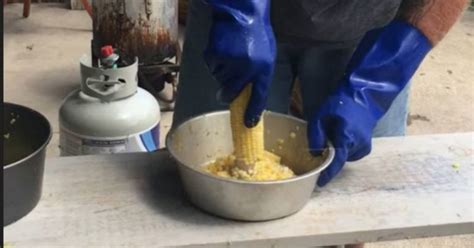 How To Remove Corn From The Cob Using Bundt Pans Quickly And Easily