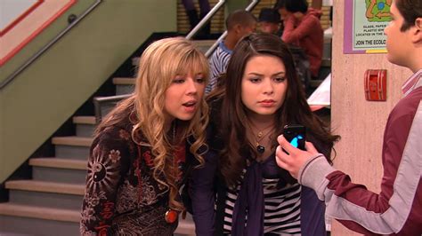 Icarly Stars Reunite At Nathan Kress Wedding And It Will Give You All