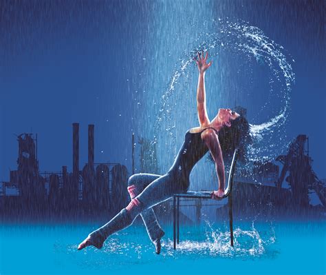 Flashdance Arrive Sur Scène