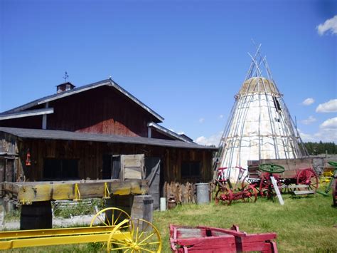 We had so much fun wandering this town! Life at 55 mph: Four Mile Old West Town in Custer, South ...