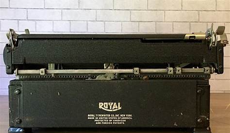 Vintage Royal Quiet Deluxe Manual Typewriter With Original - Etsy