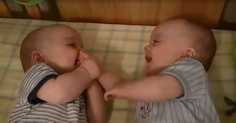 Four Month Old Twins Share A Case Of The Giggles In Hilarious Video Wwjd