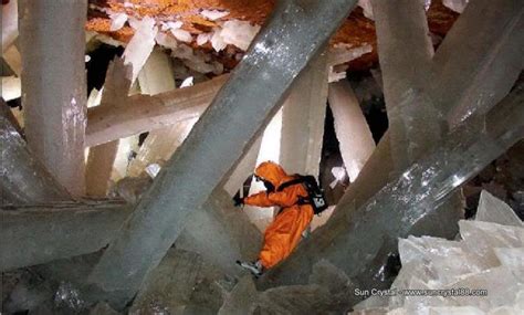 墨西哥巨型水晶洞續：真正的水晶礦脈（墨西哥奇瓦瓦的奈卡水晶礦，劍之洞）