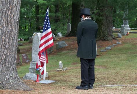 Greenwood Pays Tribute To Civil War Veterans