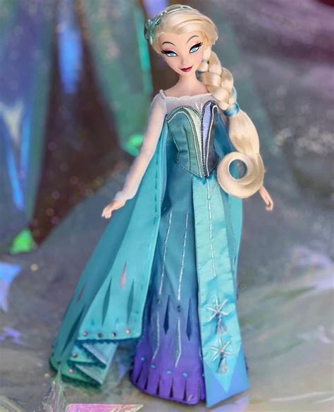 Queen Anna And Elsa Limited Edition Collectors Dolls From Disneys