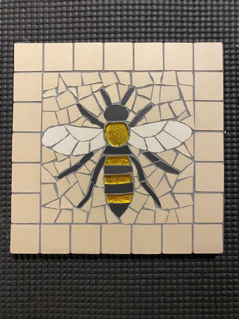 Worker Bee Mosaic Amanda Mccrann Mosaic And Mindflow