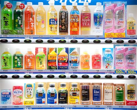 Japan has over 5 million vending machines nationwide. Foreign Room: 5 Japanese Things America Needs