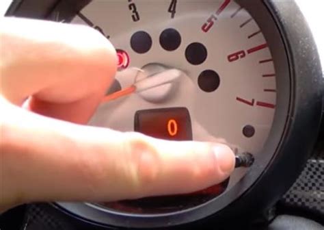 This procedure should apply to the first generation of the mini cooper countryman r60 (2011 2012 2013 2014 2015 2016 model years). How to Reset the Service Maint Light 2011-2015 Mini Cooper ...