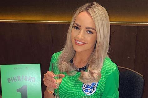 England Wags Briefed On Cyber Security Ahead Of World Cup Amid Qatars Strict Internet Laws