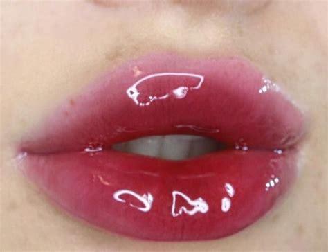 These Lips Are Super Glossy And The Colour Reminds Me Of The Glossy Eye