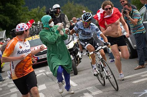 The Craziest Fans Of Le Tour De France We Love Cycling Magazine