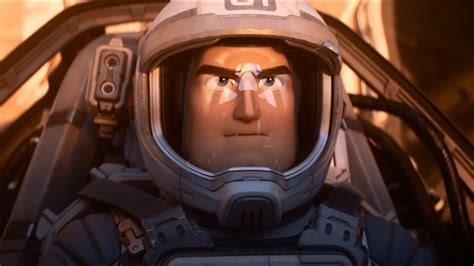 Hasta El Infinito Y Más Allá Pixar Lanza El Tráiler De La Primera Aventura Espacial De Buzz