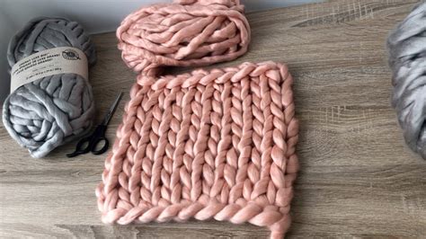 How To Make A Chunky Knit Blanket Quick And Easy Hand Knit Tutorial