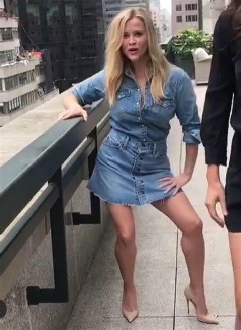 Reese Witherspoon Legs In A Demim Mini Skirt And High Heels Reese