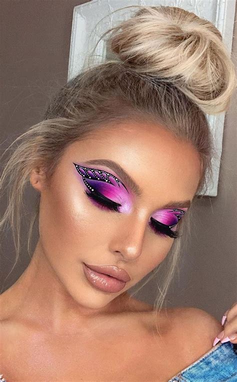 35 Cool Makeup Looks Thatll Blow Your Mind Butterfly Eye Makeup Look