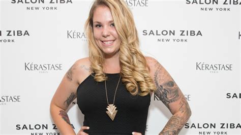 Teen Mom Kailyn Lowrys Latest Move Proves Shes Proud Of Her Surgery