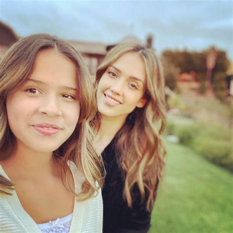 Jessica Albas Daughter Honor 13 Is All Grown Up And Looks Just Like