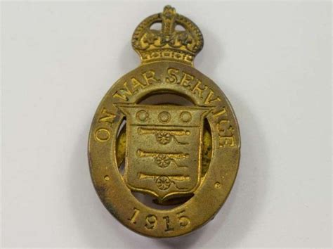 25 Nice Original Ww1 On War Service 1915 Lapel Badge Mappin And Webb Ltd