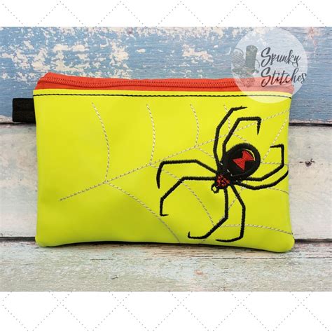 Black Widow Spider Zipper Bag