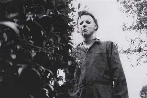 40 Amazing Behind The Scenes Photos From The Making Of Halloween