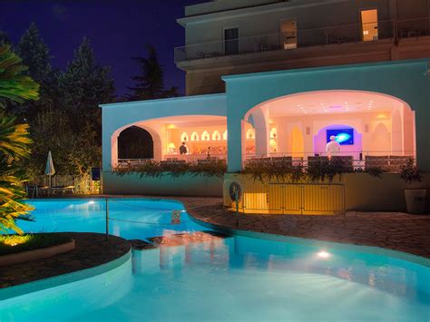 Hotel With Swimming Pool Sorrento