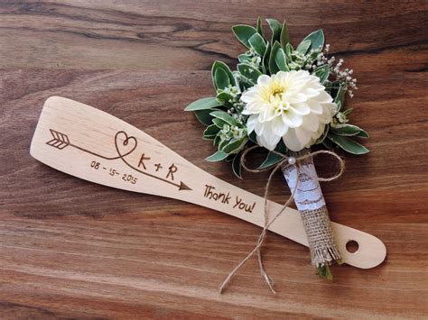 Knife roll bag you can put from a minimum of 3 knives. Kitchen Shower Favor Ideas? - Emmaline Bride - Weddings