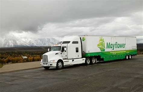 Cross Country Movers Move State To State With Mayflower®