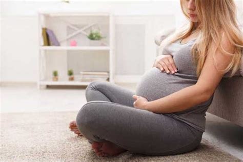 Hamilelikte Oturmak Riskli Ve Zararl M
