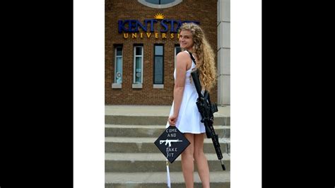 Kent State Graduate Celebrates By Strolling Campus With Her Ar Cbs