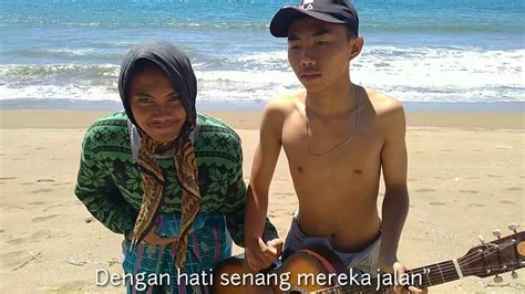 Harita, aya hiji keluargi di pesisir wilayah di sumatra barat. CERITA PENDEK (MALIN KUNDANG) - YouTube