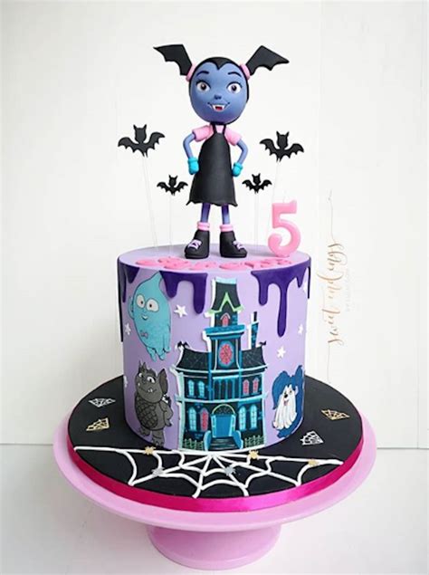 Well, i wanted a round vampirina birthday cake. Birthday Girl (With images) | Halloween cakes, Birthday ...