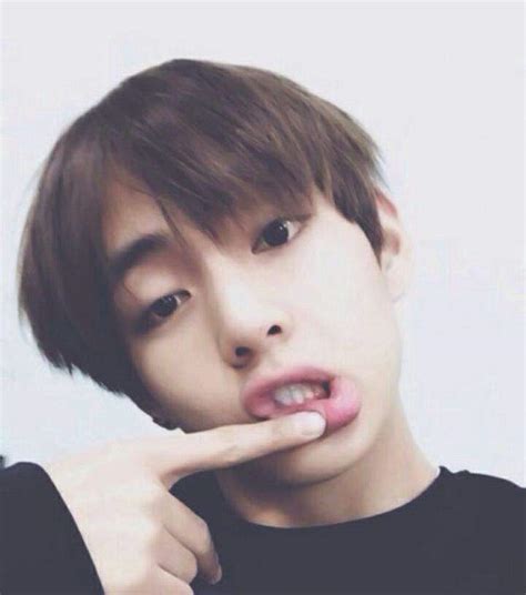We did not find results for: News Se filtraron fotos de la novia de V from BTS | •K-Pop ...
