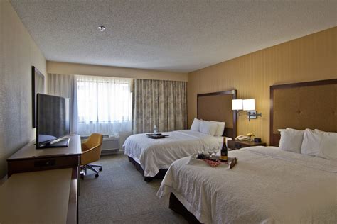 Guest Rooms At Hampton Inn Chillicothe Ohio
