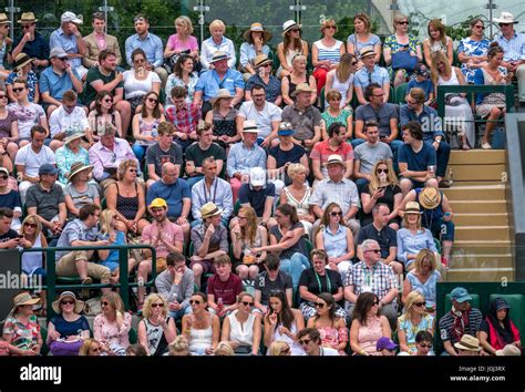 Spectators Tennis Court High Resolution Stock Photography And Images