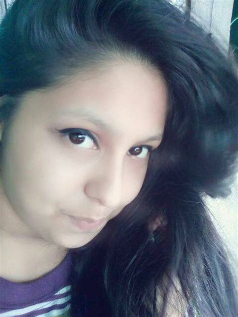 Indian Girls Photo Indian Cute And Beautiful Gils Facebook Selfiealbum 11