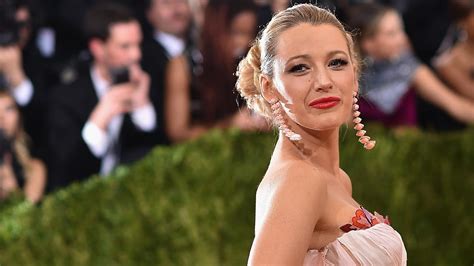 Blake Lively Defends Controversial Instagram Post I Was Celebrating My Body Entertainment