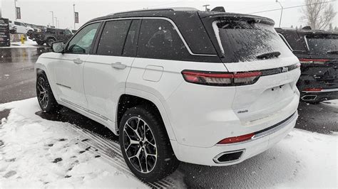 The All New 2022 Jeep® Grand Cherokee Wl74 Lands On Dealers Lots