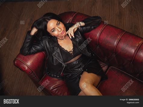 Sexy Unformal Brunette Image And Photo Free Trial Bigstock