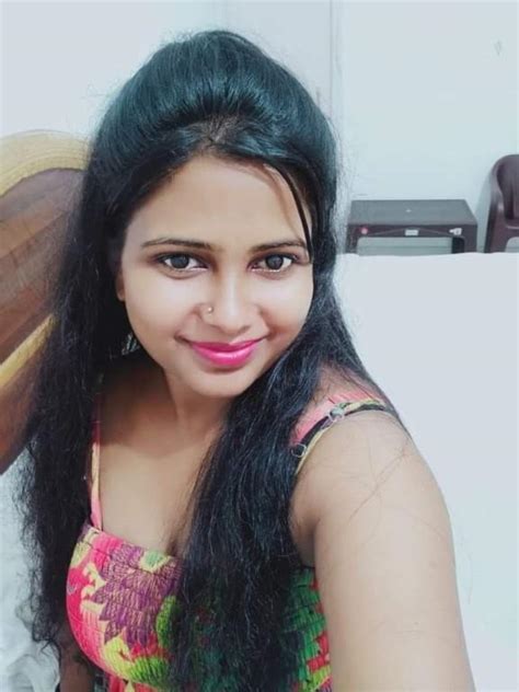 Hot Girl Indian Aunty Live Cam Full Nude Phone Sex Service 22 Singapore