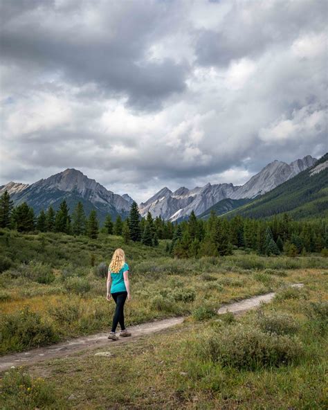 Johnston Canyon And Ink Pots Hike Banff How To Avoid The Crowds — Walk