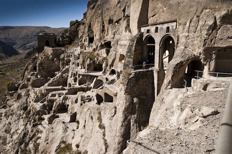 10 Fascinating Cave Dwellings In The World With Photos Touropia