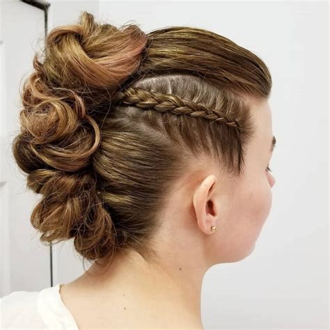 The following quick and easy updo is not just simply fashion forward, it takes pigtails to a whole new level. 34 Cutest Prom Updos for 2021 - Easy Updo Hairstyles