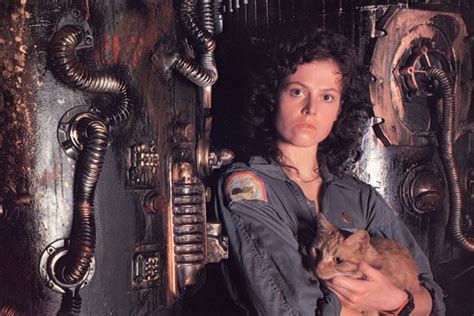Sigourney Weaver Says Sci Fi Reflects How Powerful Women Are Alien