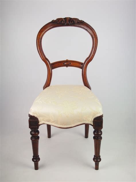 A good number of those listed and defined below are ancestors of chair styles still being made today. Antique Victorian Mahogany Balloon Back Chair | 257225 | Sellingantiques.co.uk