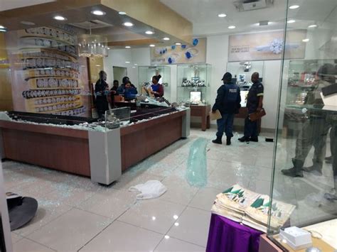 Breaking Robbers Strike Empangeni Shopping Centre Again Zululand